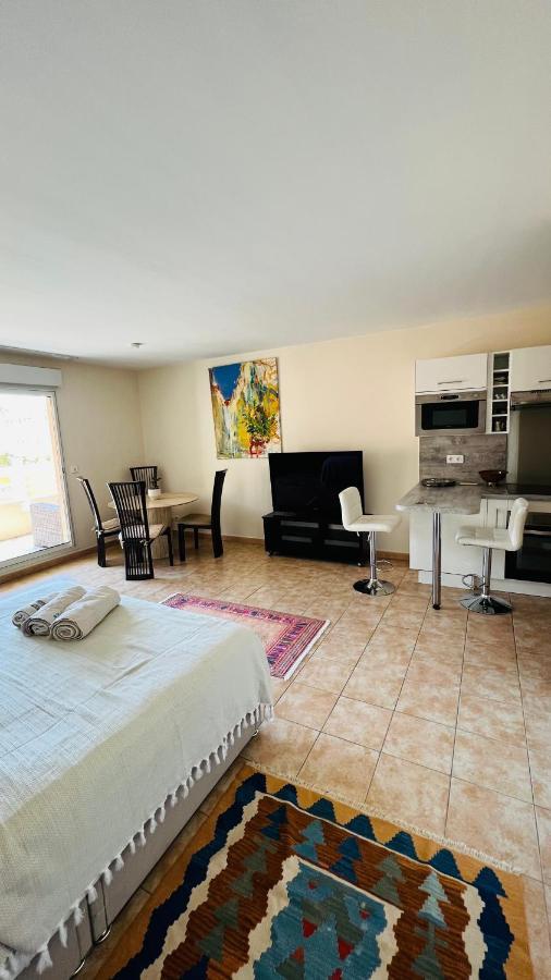 Mari Stunning Apartment Next To Monaco With A Sea View Terrace Beausoleil Eksteriør billede